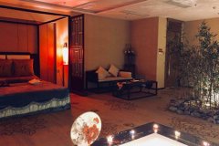 昨晚跟同事去了苏州高端木桶浴,SPA花样应有尽有